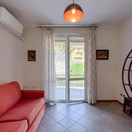 Grande Appartamento Sopra Corte Di Mare Appartement Varazze
