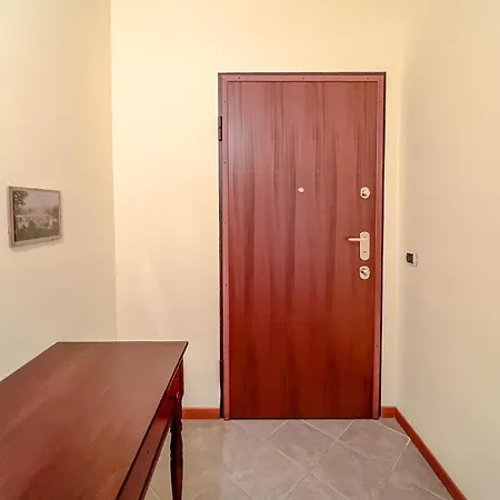 Grande Appartamento Sopra Corte Di Mare Appartement Varazze