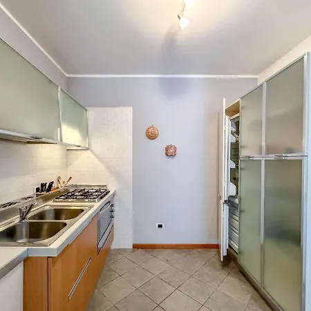 Appartement Grande Appartamento Sopra Corte Di Mare Varazze